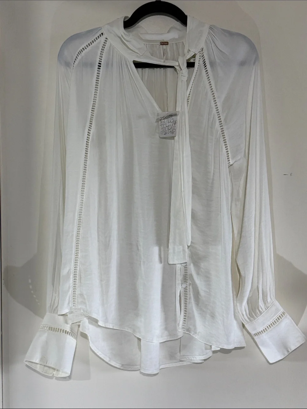 Free People feminine White Tie-Neck Long Sleeve Blouse Lightweight